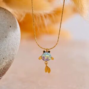 Cute Gold Fish Necklace